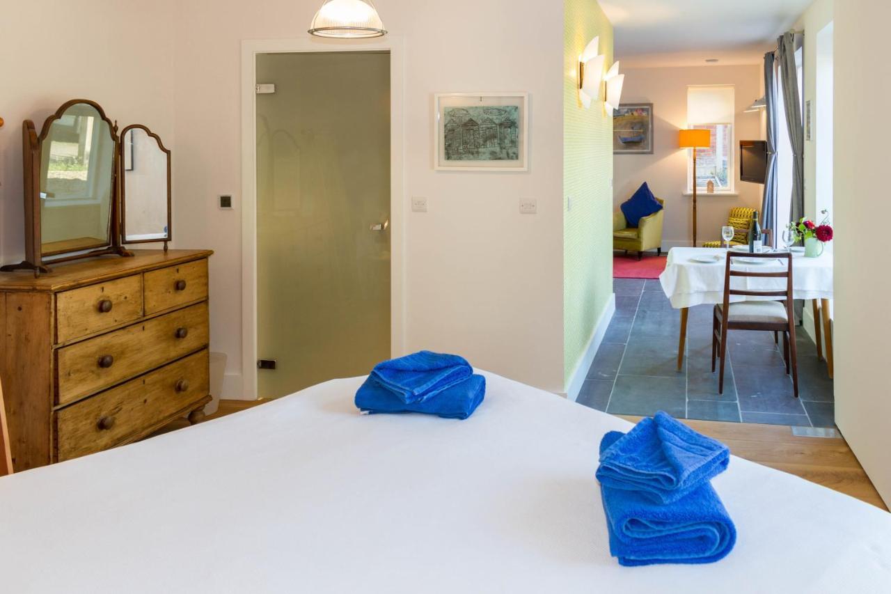 Robin'S Egg Apartment ออลบะระ ภายนอก รูปภาพ